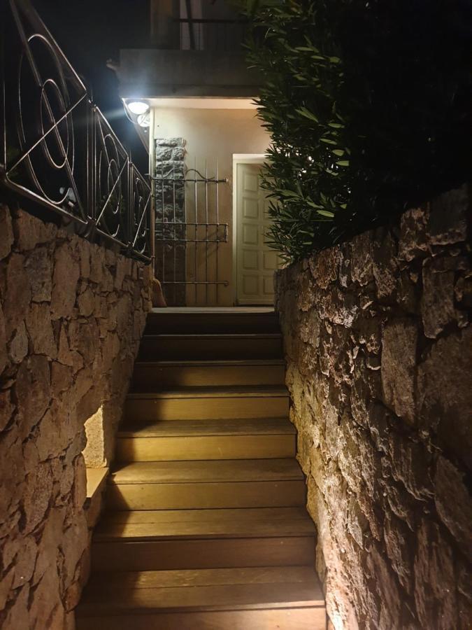 Villa Athena LʼÎle-Rousse Exterior foto